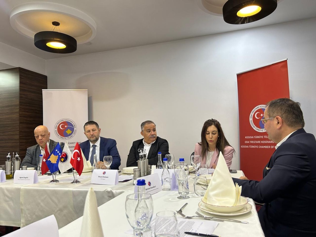 Kosova Türkiye Ticaret Odası ile Kosova Gümrükleri İstişare Toplantısı Gerçekleştirildi